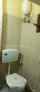 Bathroom Image of 913 Sq.ft 2 BHK Apartment / Flat for sale in Dum Dum Kolkata for Rs. 3200000