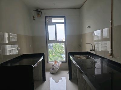 Kitchen Image of 900 Sq.ft 2 BHK Apartment / Flat for rent in Vaastu Omkar, Vile Parle East Mumbai for Rs. 85000