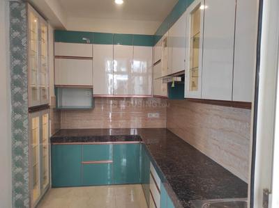 Kitchen Image of 1000 Sq.ft 2 BHK Apartment / Flat for rent in Omaxe The Palace, Gomti Nagar Lucknow for Rs. 26000