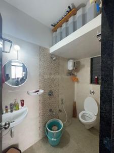 Image of 850 Sq.ft 2 BHK Apartment / Flat for sale in Malad West, Mumbai for Rs. 13000000