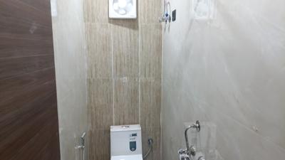 Image of 540 Sq.ft 2 BHK Builder Floor for sale in Laxmi Nagar, New Delhi for Rs. 5500000
