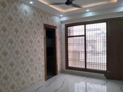 Bedroom Image of 1800 Sq.ft 4 BHK Builder Floor for sale in Shalimar Garden Ghaziabad for Rs. 15500000