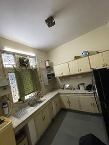 Kitchen Image of 800 Sq.ft 1 RK Apartment / Flat for rent in East of Kailash Block D RWA, East Of Kailash New Delhi for Rs. 37000