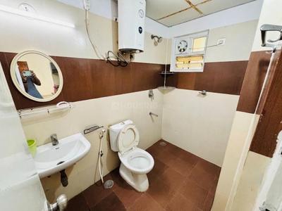 Bathroom Image of 1030 Sq.ft 2 BHK Apartment / Flat for rent in MJR Platina, Kudlu Gate Bengaluru for Rs. 39500
