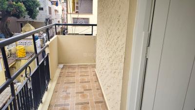 Balcony Image of 800 Sq.ft 2 BHK Apartment / Flat for rent in Halasuru Bengaluru for Rs. 22000