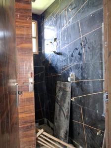 Common Bathroom Image of 1900 Sq.ft 4 BHK Apartment / Flat for sale in JMD Siddhi Vinayak by JMD Construction, Sector 73 Noida for Rs. 6500000