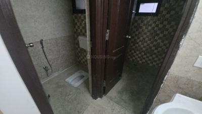 Bathroom Image of 574 Sq.ft 1 BHK Apartment / Flat for rent in CGEWHO Kendriya Vihar, Phi II Greater Noida for Rs. 14000