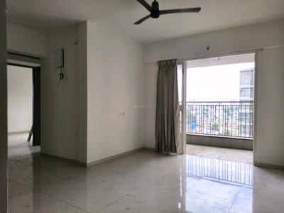 Living Room Image of 933 Sq.ft 3 BHK Apartment / Flat for rent in 24 Sunshine Towers, Chikhali Pune for Rs. 26000