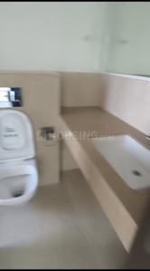 Bathroom Image of 1012 Sq.ft 3 BHK Apartment / Flat for rent in Piramal Aranya, Byculla Mumbai for Rs. 170002