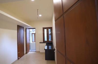 Hall Image of 5000 Sq.ft 4 BHK Independent House for sale in Uthandi Chennai for Rs. 60000000