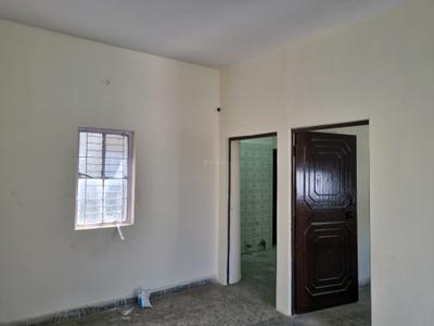 Living Room Image of 720 Sq.ft 1 BHK Apartment / Flat for rent in Janakpuri New Delhi for Rs. 17000