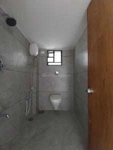 Bathroom Image of 1350 Sq.ft 3 BHK Apartment / Flat for sale in Amardeep Sky, Harni Vadodara for Rs. 8000000