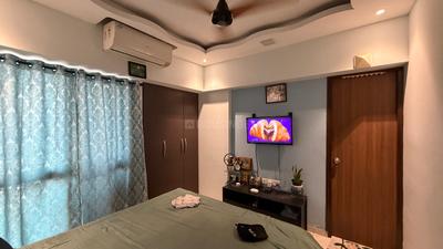 Bedroom Image of 1241 Sq.ft 3 BHK Apartment / Flat for sale in Lodha Amara, Kolshet Thane for Rs. 20000000