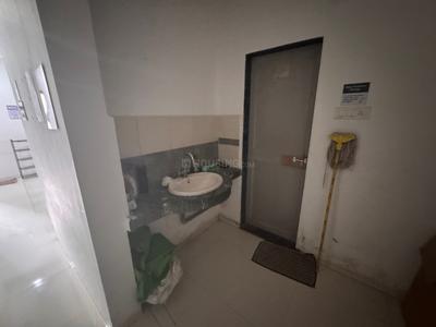 Bathroom Image of 2100 Sq.ft 3 BHK Independent House for sale in Baner Pune for Rs. 31000000