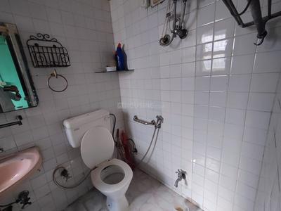 Image of 1600 Sq.ft 2 BHK Builder Floor for rent in Safdarjung Enclave, New Delhi for Rs. 75000
