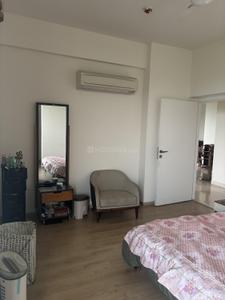 Bedroom Image of 1700 Sq.ft 3 BHK Apartment / Flat for rent in DLF The Ultima, Sector 81 Gurgaon for Rs. 65000