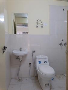 Pyramid Heights Attached Bathroom with Bedroom One 4