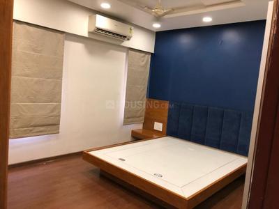 Bedroom Image of 1775 Sq.ft 3.5 BHK Apartment / Flat for rent in Shagun Classic, Bodakdev Ahmedabad for Rs. 48000