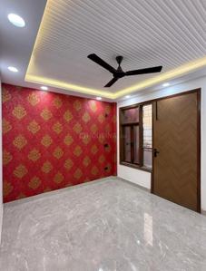 Bedroom Image of 900 Sq.ft 3 BHK Builder Floor for rent in Govindpuri New Delhi for Rs. 28000
