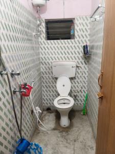 Image of 550 Sq.ft 1 BHK Apartment / Flat for rent in Ganguly Bagan, Kolkata for Rs. 8000