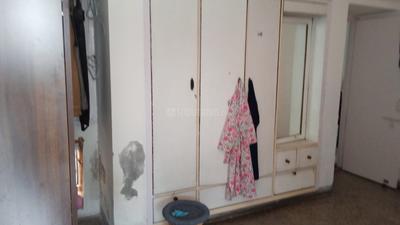 Bedroom Image of 1350 Sq.ft 2 BHK Apartment / Flat for rent in Sector 29 Noida for Rs. 40000