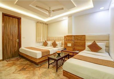 Bedroom Image of Stay Luxury pg in Sector 44, Gurgaon