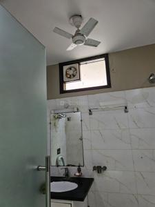 Bathroom Image of 3000 Sq.ft 6 BHK Villa for rent in Greenwoods Society, Omega IV Greater Noida for Rs. 70000