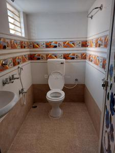 Bathroom Image of 1250 Sq.ft 2 BHK Apartment / Flat for rent in Bhanugudi Junction Kakinada for Rs. 15500