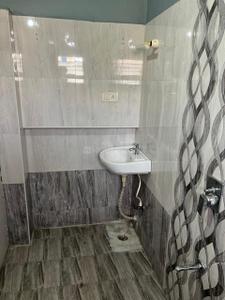 Bathroom Image of 3000 Sq.ft 3 BHK Independent House for rent in Korattur Chennai for Rs. 60000