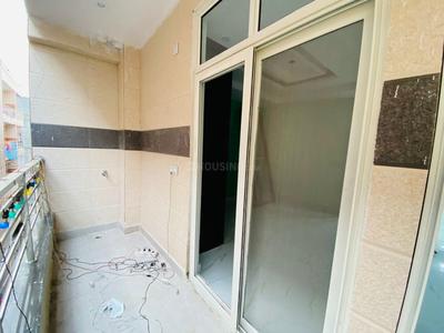 Balcony Image of 1450 Sq.ft 3 BHK Apartment / Flat for sale in Sector 102 Noida for Rs. 6800000