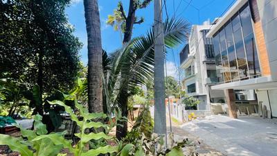 Image of 5700 Sq.ft Residential Plot / Land for sale in Edappally, Kochi for Rs. 23500000