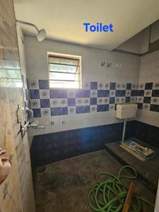 Bathroom Image of 1000 Sq.ft 2 BHK Builder Floor for rent in Chas Bokaro for Rs. 8000