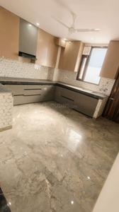 Kitchen Image of 2600 Sq.ft 3.5 BHK Builder Floor for rent in Sector 4 Gurgaon for Rs. 37100