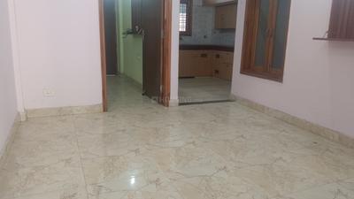 Living Room Image of 1400 Sq.ft 2 BHK Builder Floor for rent in Sector 46 Gurgaon for Rs. 33000
