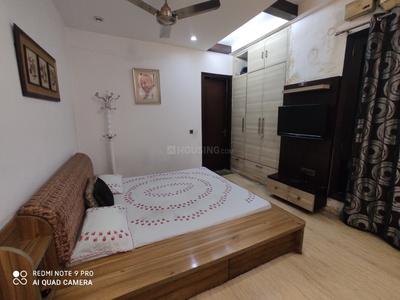 Bedroom Image of 3285 Sq.ft 5 BHK Builder Floor for sale in Punjabi Bagh New Delhi for Rs. 70000000