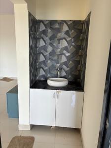 Bathroom Image of 1042 Sq.ft 2 BHK Apartment / Flat for rent in Svamitva Emerald Square, Electronic City Bengaluru for Rs. 29000