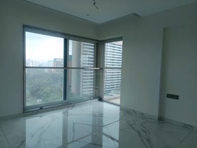 Bedroom Image of 1200 Sq.ft 2 BHK Apartment / Flat for rent in Wadhwa Solitaire, Hadapsar Pune for Rs. 35000