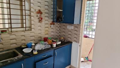 Kitchen Image of 1200 Sq.ft 2 BHK Builder Floor for rent in Mahadevapura Bengaluru for Rs. 32000