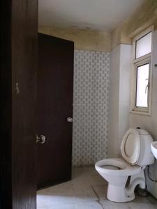 Common Bathroom Image of 1125 Sq.ft 2.5 BHK Apartment / Flat for sale in Today Ridge Residency, Sector 135 Noida for Rs. 7700000