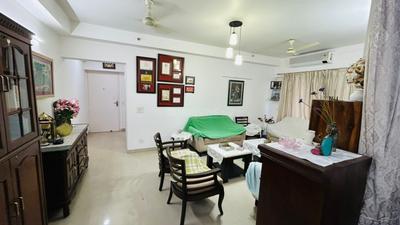 Hall Image of 1090 Sq.ft 2 BHK Apartment / Flat for sale in Mahagun Moderne, Sector 78 Noida for Rs. 17800000