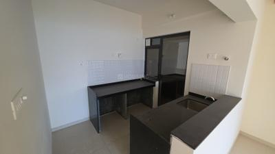 Kitchen Image of 1100 Sq.ft 2 BHK Apartment / Flat for rent in Shapoorji Vanaha, Bavdhan Pune for Rs. 25000