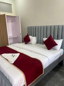 Bedroom Image of 650 Sq.ft 1 RK Independent House for rent in Alpha I Greater Noida for Rs. 15000