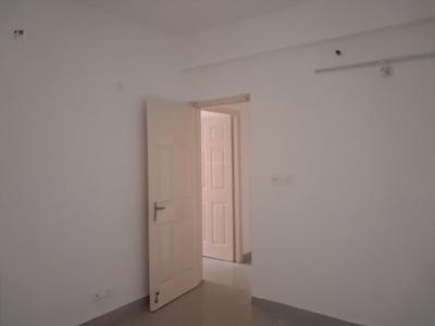 Bedroom Image of 1150 Sq.ft 2.5 BHK Apartment / Flat for rent in Supertech Cape Town, Sector 74 Noida for Rs. 41000