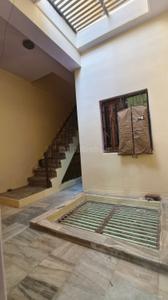 Balcony Image of 600 Sq.ft 1 RK Apartment / Flat for rent in Banaras Hindu University Campus Varanasi for Rs. 8000