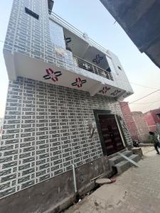 Image of 700 Sq.ft 4 BHK Independent House for rent in Nai Basti Dundahera, Ghaziabad for Rs. 17000