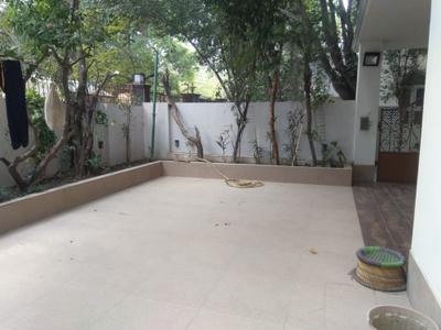 Balcony Image of 4500 Sq.ft 4 BHK Builder Floor for rent in Panchsheel Park New Delhi for Rs. 275000