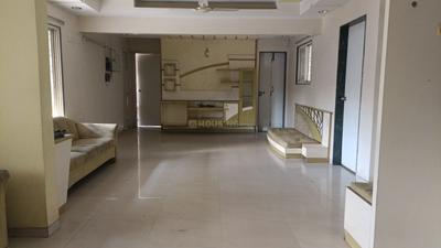 Living Room Image of 1500 Sq.ft 4 BHK Apartment / Flat for rent in Wonder Futura 1, Kothrud Pune for Rs. 60000