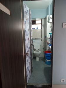 Bathroom Image of 500 Sq.ft 1 BHK Apartment / Flat for sale in Malad West Mumbai for Rs. 11100000