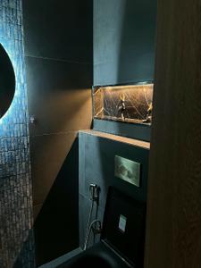 Bathroom Image of 3000 Sq.ft 4 BHK Builder Floor for rent in South City Floors 1, Sector 41 Gurgaon for Rs. 100000
