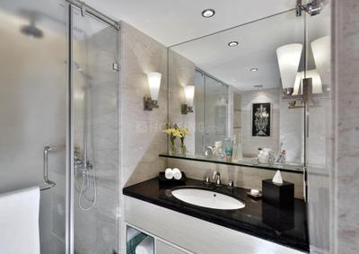 Bathroom Image of 3100 Sq.ft 4 BHK Apartment / Flat for sale in Venetia Vienna, Juhu Mumbai for Rs. 162500000